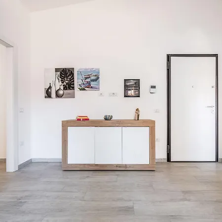 Apartment Relax In Centro By Interhome